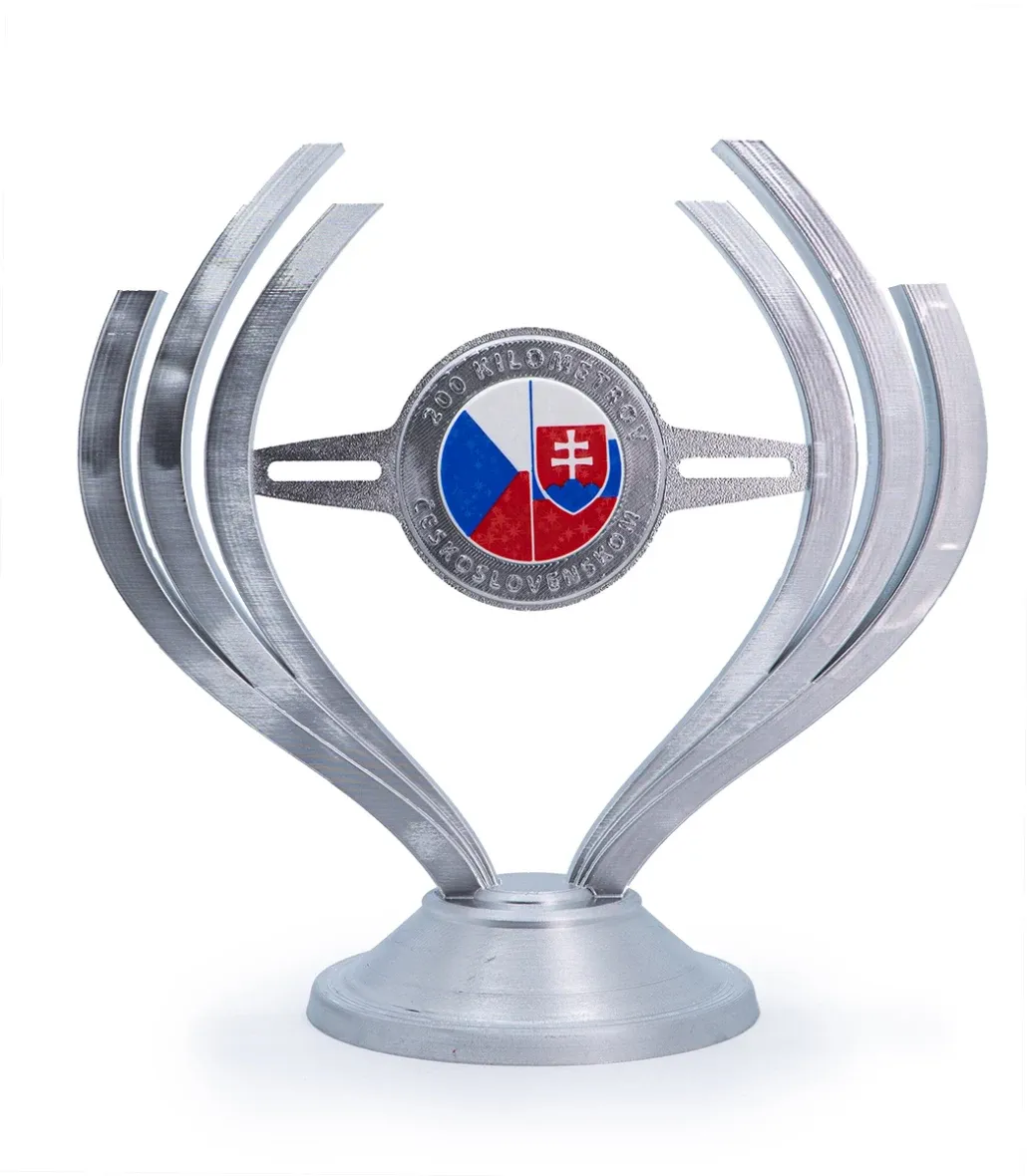 Trofeum z własnym logo