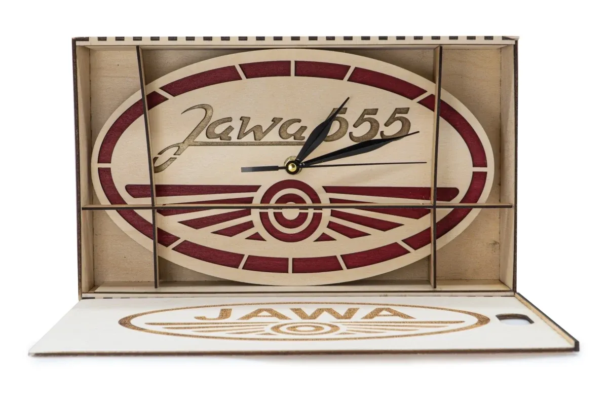 Drewniany zegar Logo Jawa 555